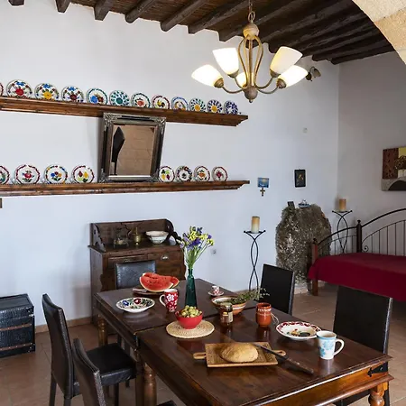 Сasa de vacaciones 1900s Traditional House In Asklipio *